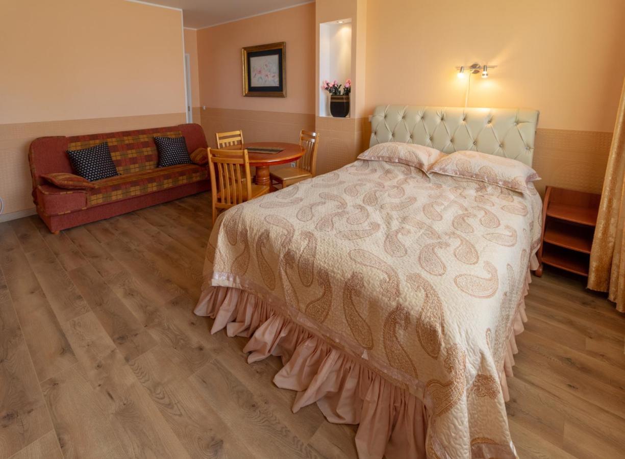Fortuna Apartments Пярну Экстерьер фото