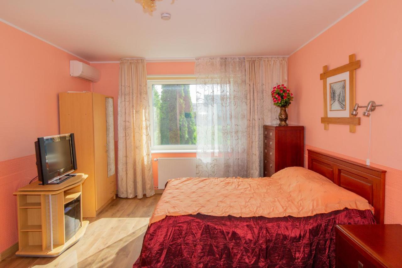 Fortuna Apartments Пярну Экстерьер фото